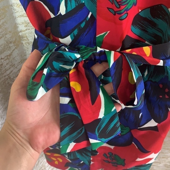 Armani Exchange Floral Print Halter Mini Belted Dress Size 4 - Picture 12 of 16